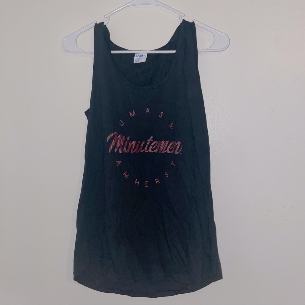 UMass Amherst Minutemen loose black tank top - size small